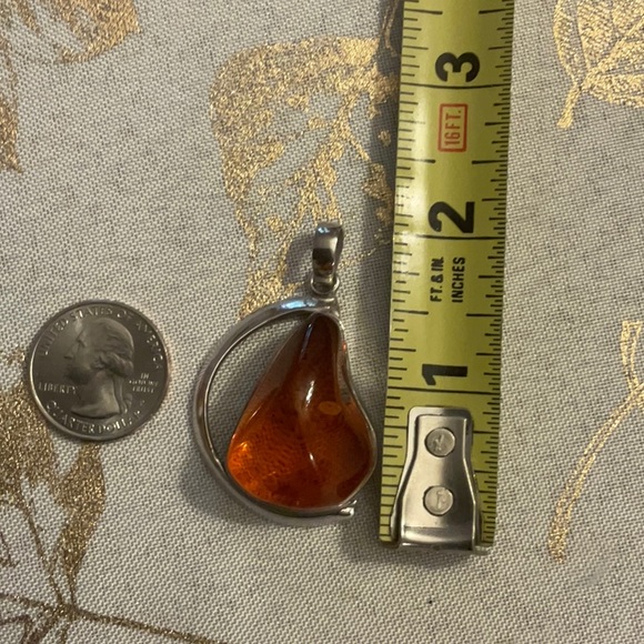 Amber Gemstone Slide/Pendant in Sterling Silver. - Picture 3 of 5